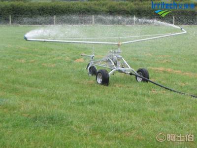 艾瑞德旋翼式喷灌机 高效灌溉的农业利器
