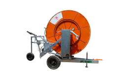 卷盘式喷灌机 高效节水的农业灌溉解决方案